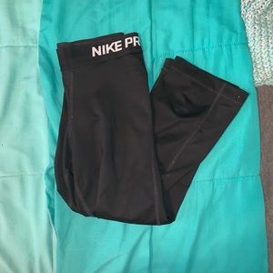 NIKE PRO LEGGINGS